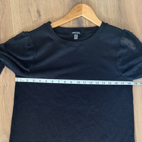 Cable & Gauge Black Top with Textured Sleeves - Picture 4 of 6